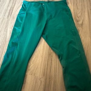 All in motion green leggings